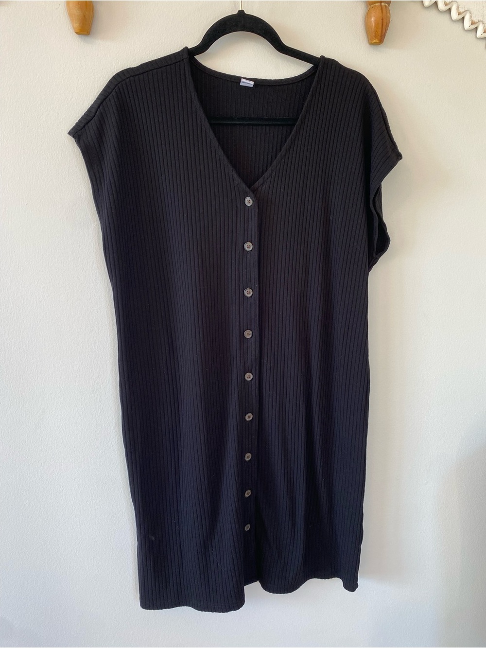 Old Navy Black Ribbed Button-Front V-Neck Dress size xl - Picture 6 of 6